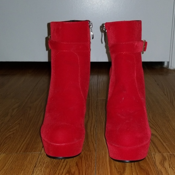 Stylish Red 4" Heeled Booties - Picture 2 of 4